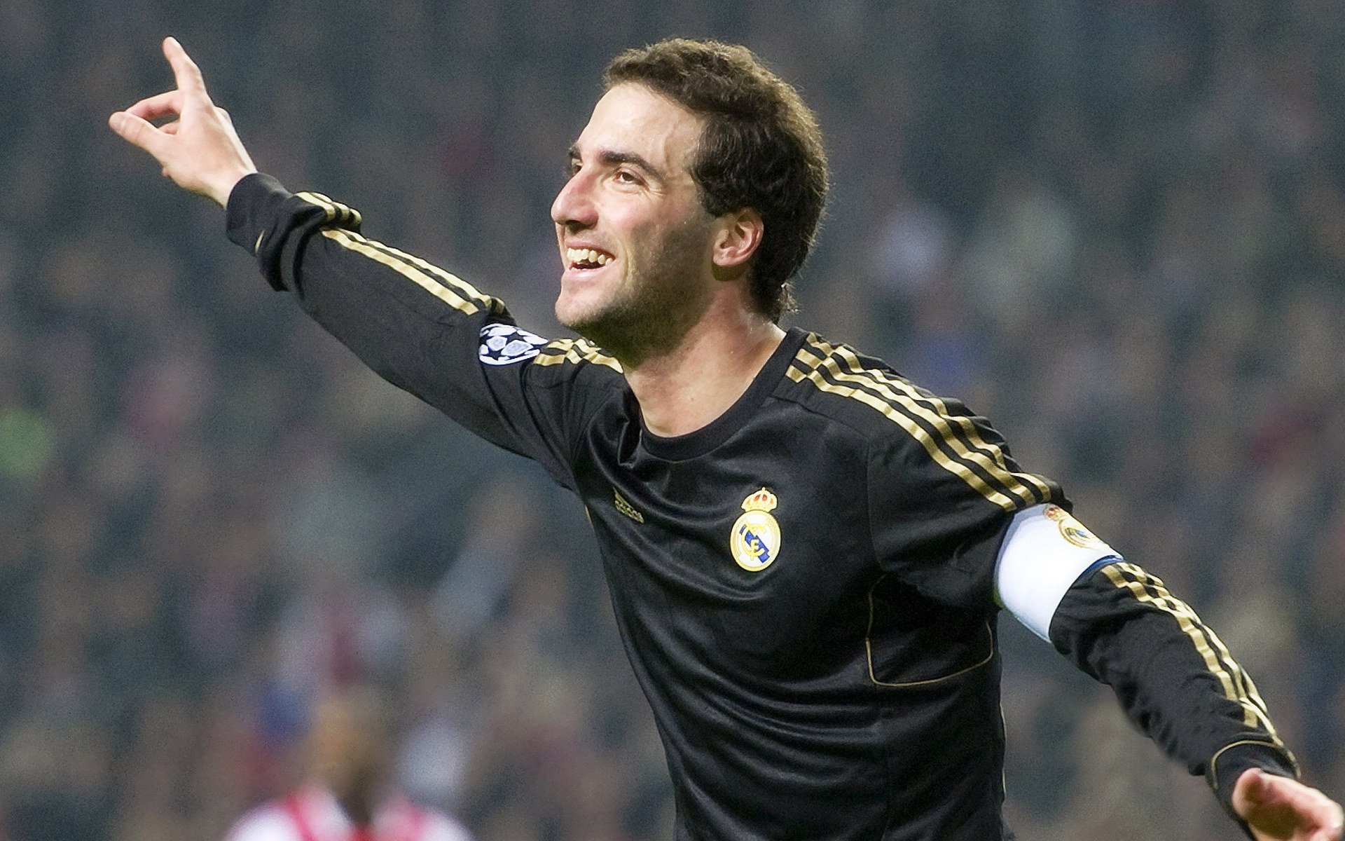 _爵士音律和谐,主场高奏凯歌_,爵士乐即兴演唱